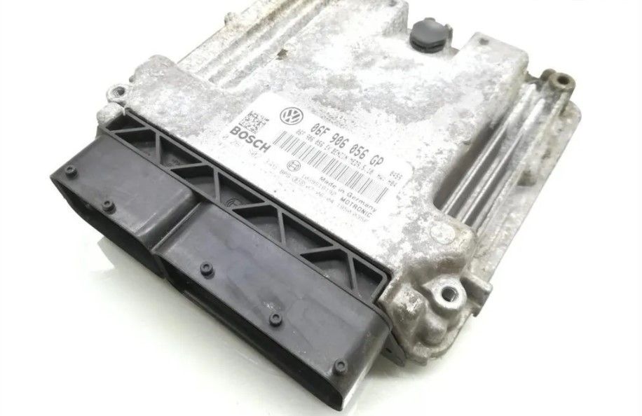 AUDI A3 S3 A3 SPORTBACK CENTRALITA MOTOR 06F906056GP 0261S02346 06F906056EK
