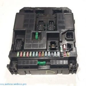 BSI Caja de fusibles Peugeot 307 9636760580E 9636760580 E 9644098280 variante D